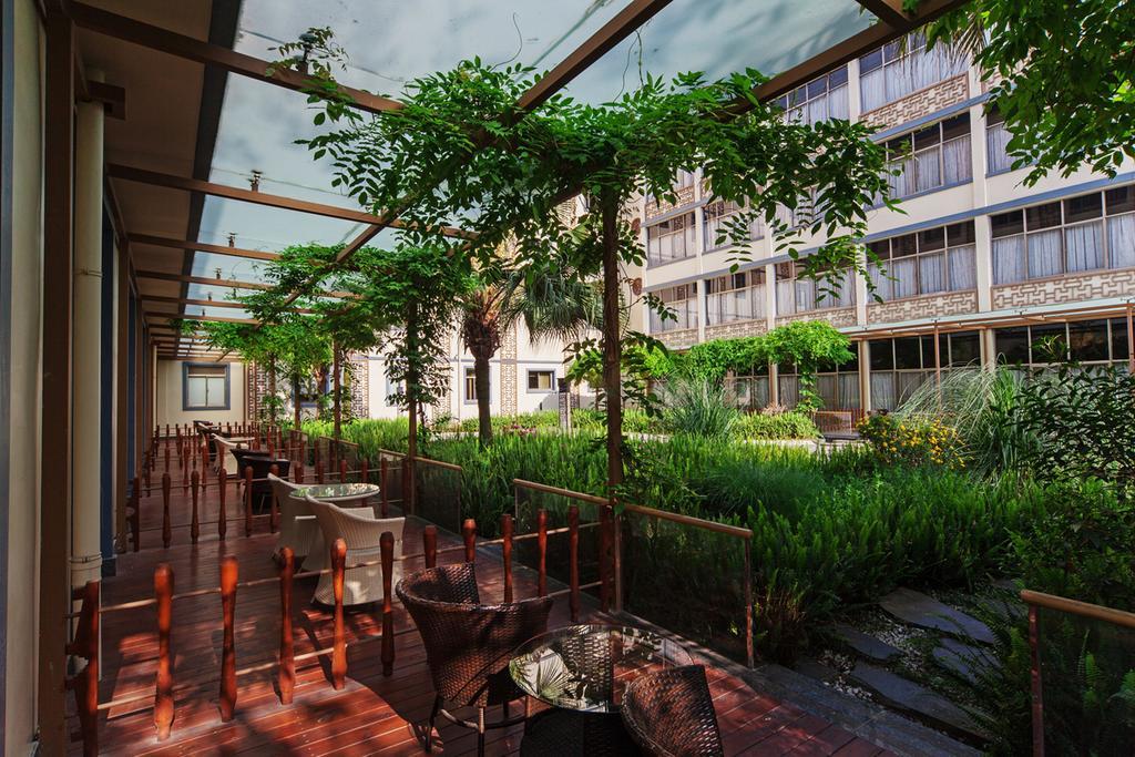 โรงแรมหวางเจียง เฉิงตู ภายนอก รูปภาพ